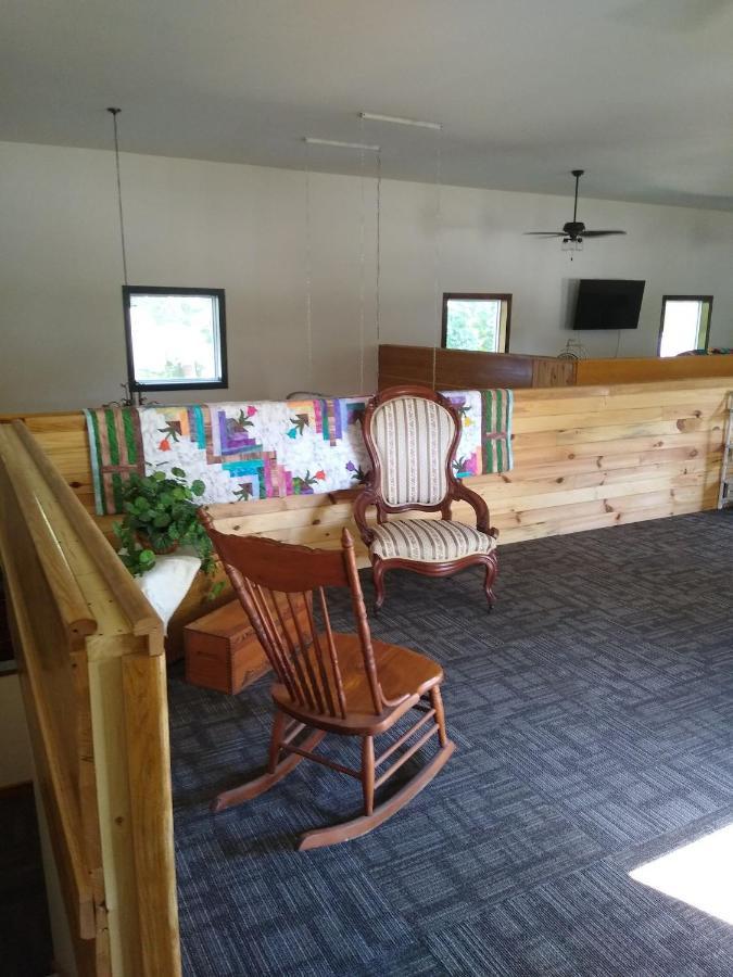 Pearl Island B & B Brodhead Экстерьер фото
