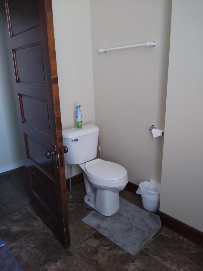 Pearl Island B & B Brodhead Экстерьер фото